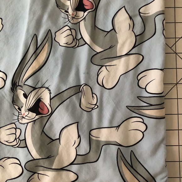 Cute Bugs Bunny H & M button down shirt - Picture 9 of 11